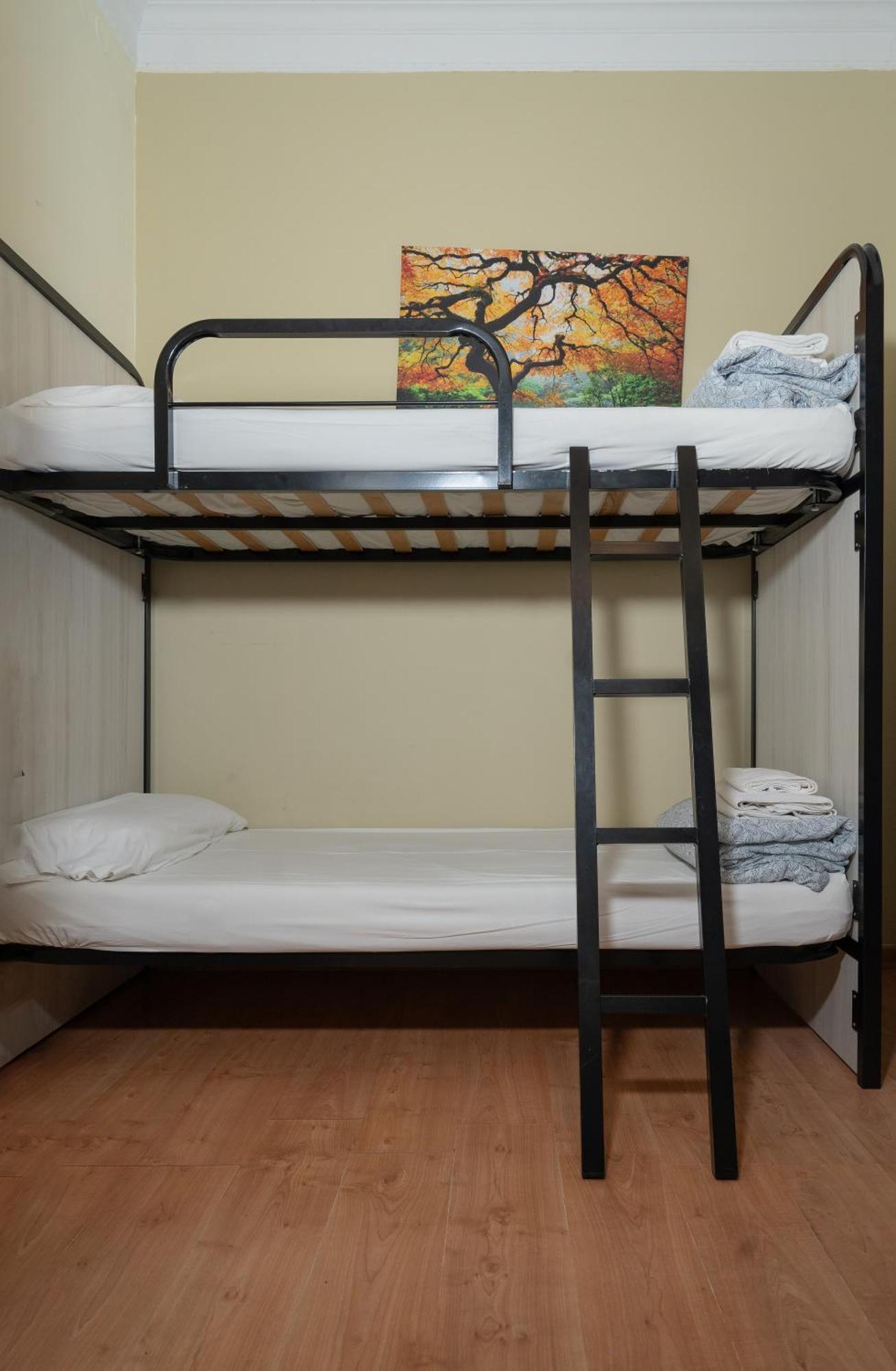 Wow Hostel Barcelona Buitenkant foto