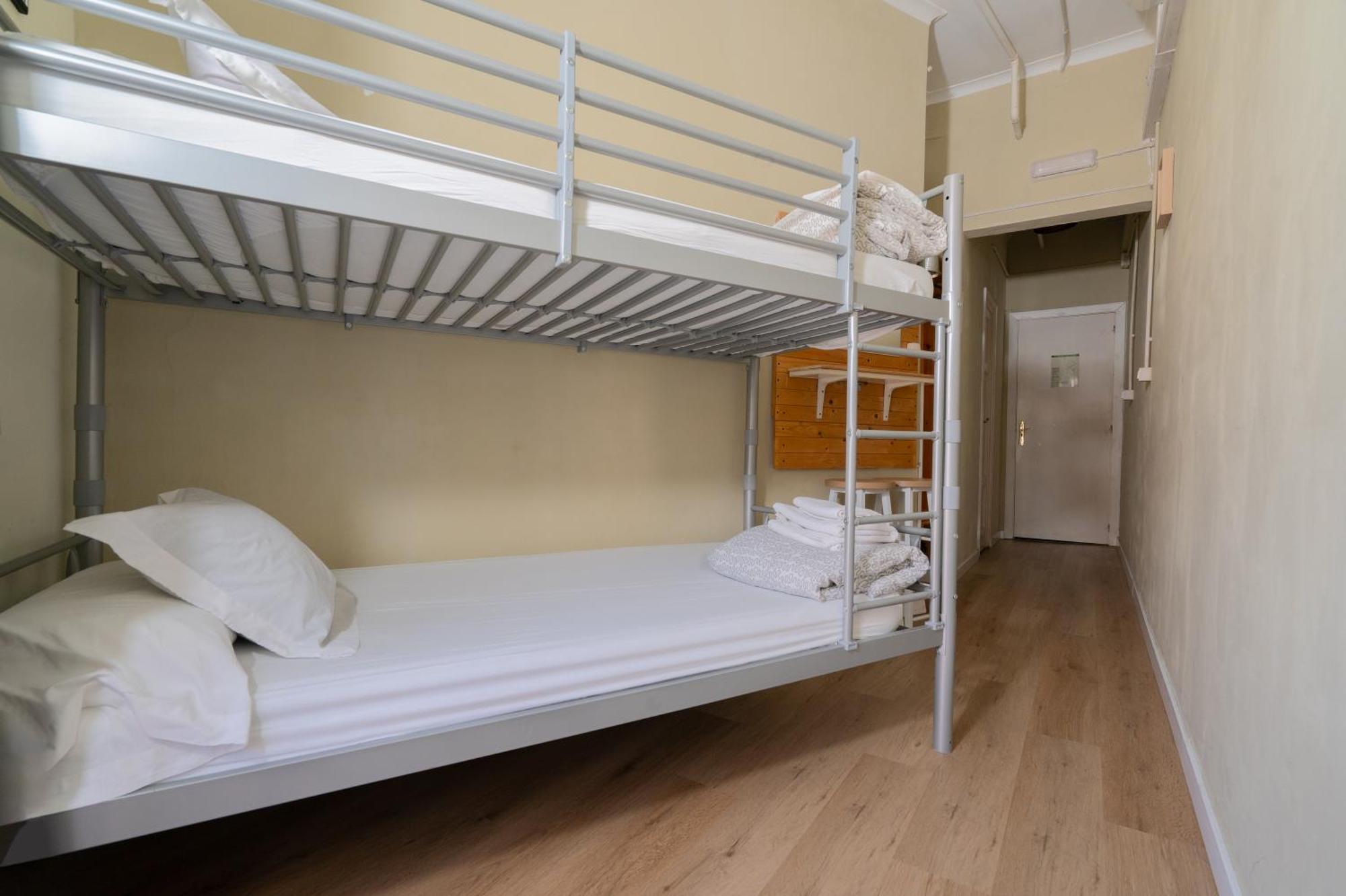 Wow Hostel Barcelona Buitenkant foto
